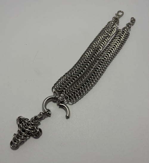 Cross Choker