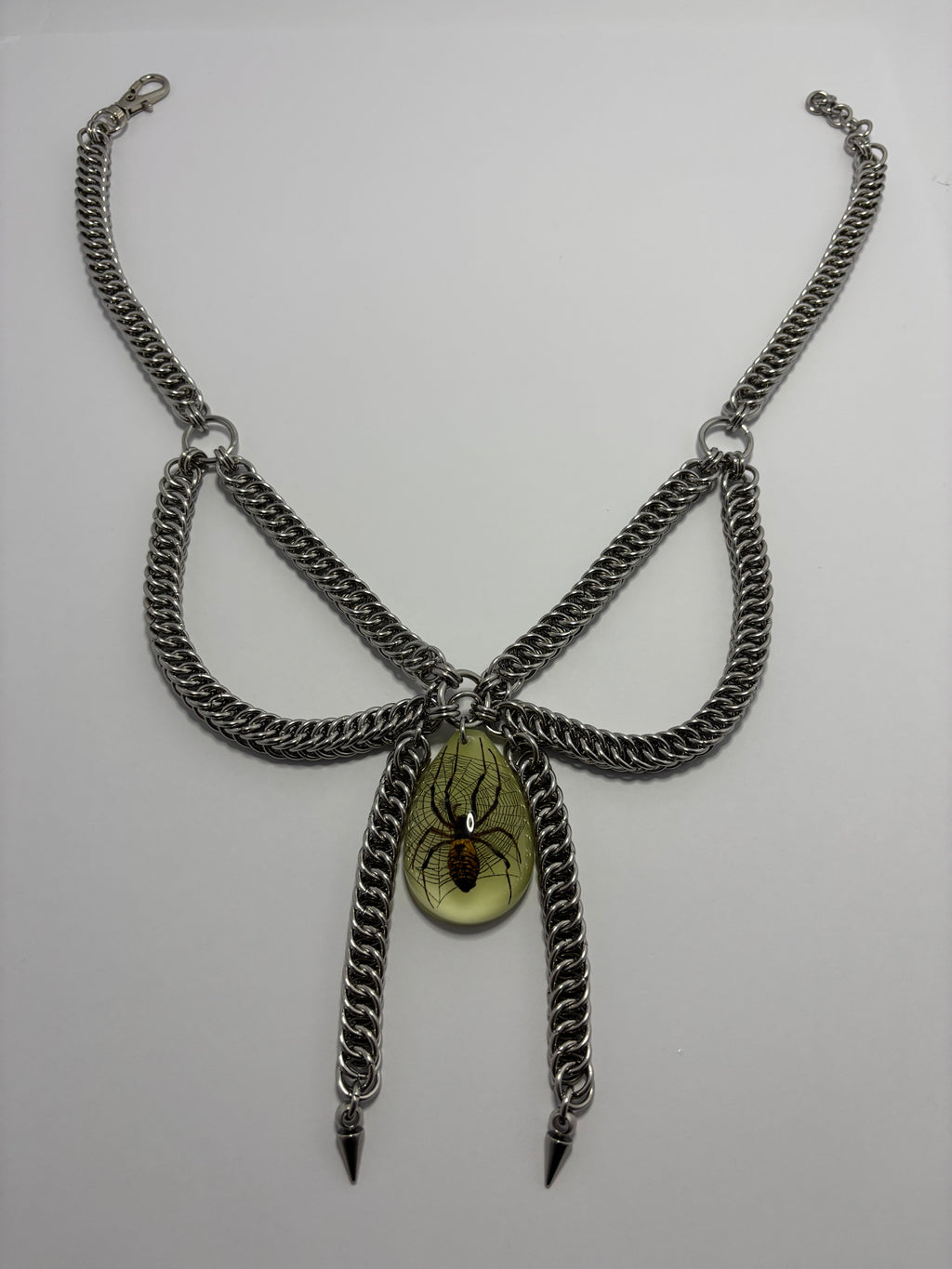Spider Bow Collar